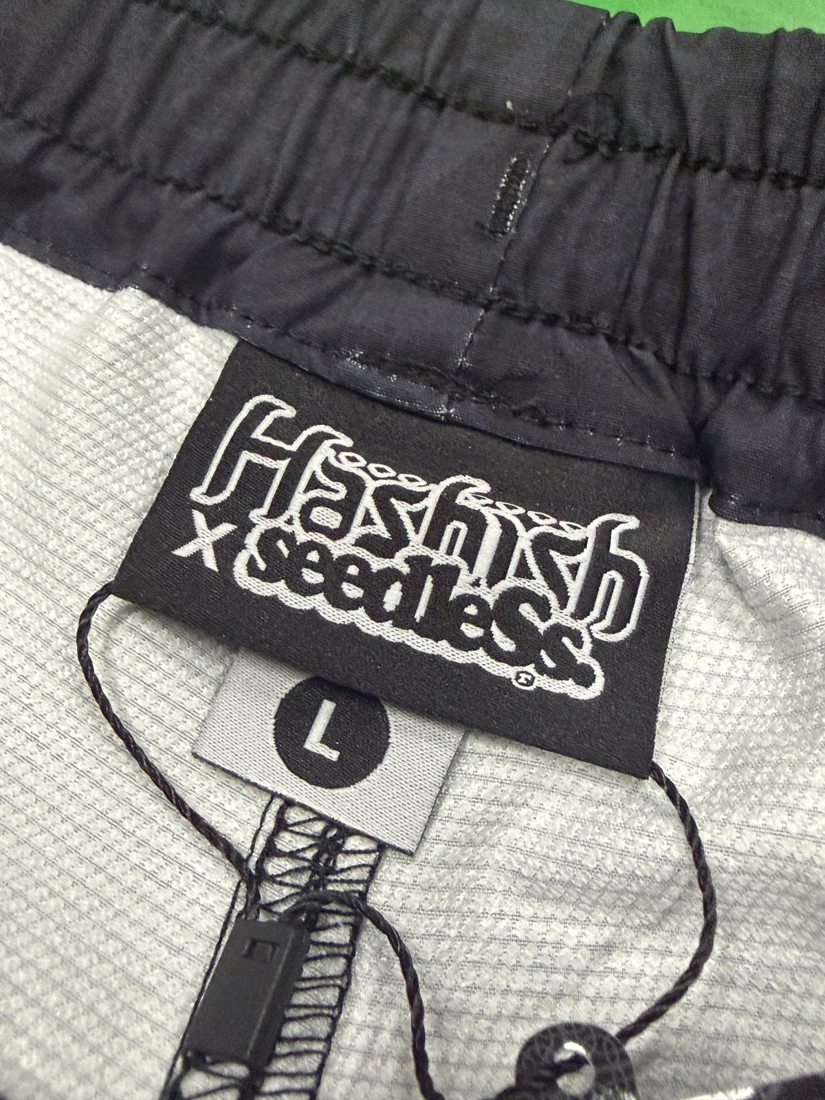 TRUNKS : SEEDLESS X HASHISH : BLACK