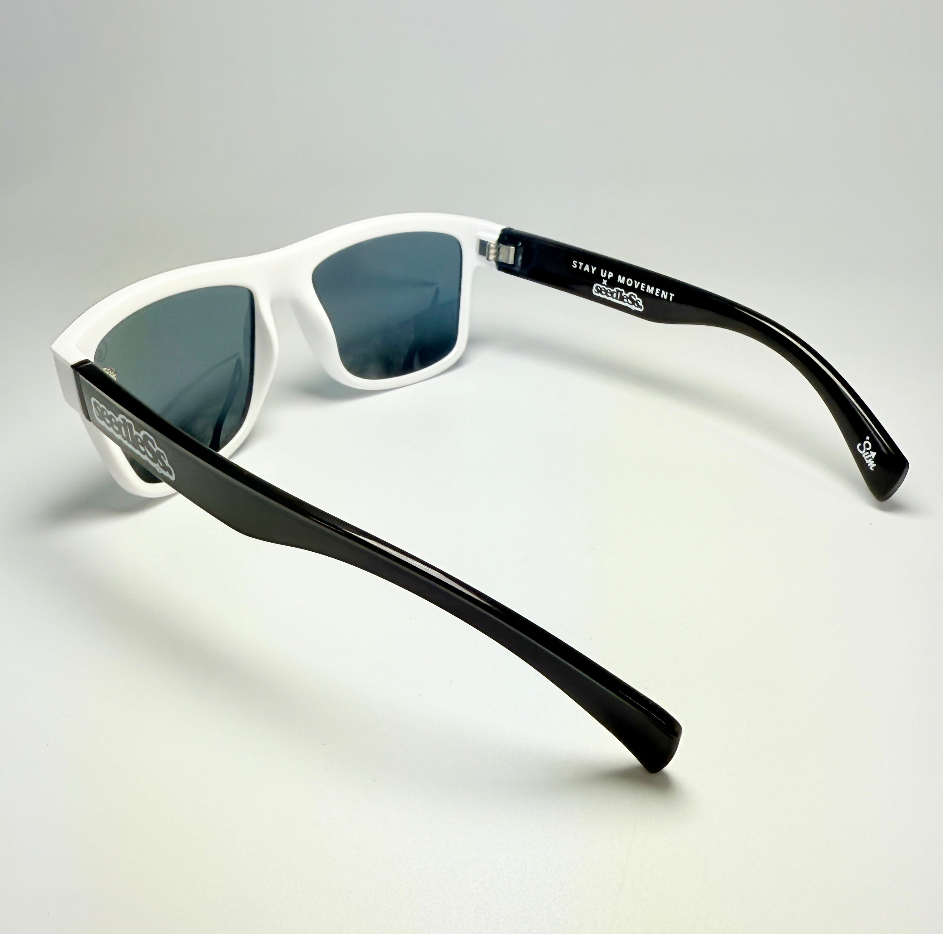 Shades : seedleSs. x Stay up : cruZers : Orca
