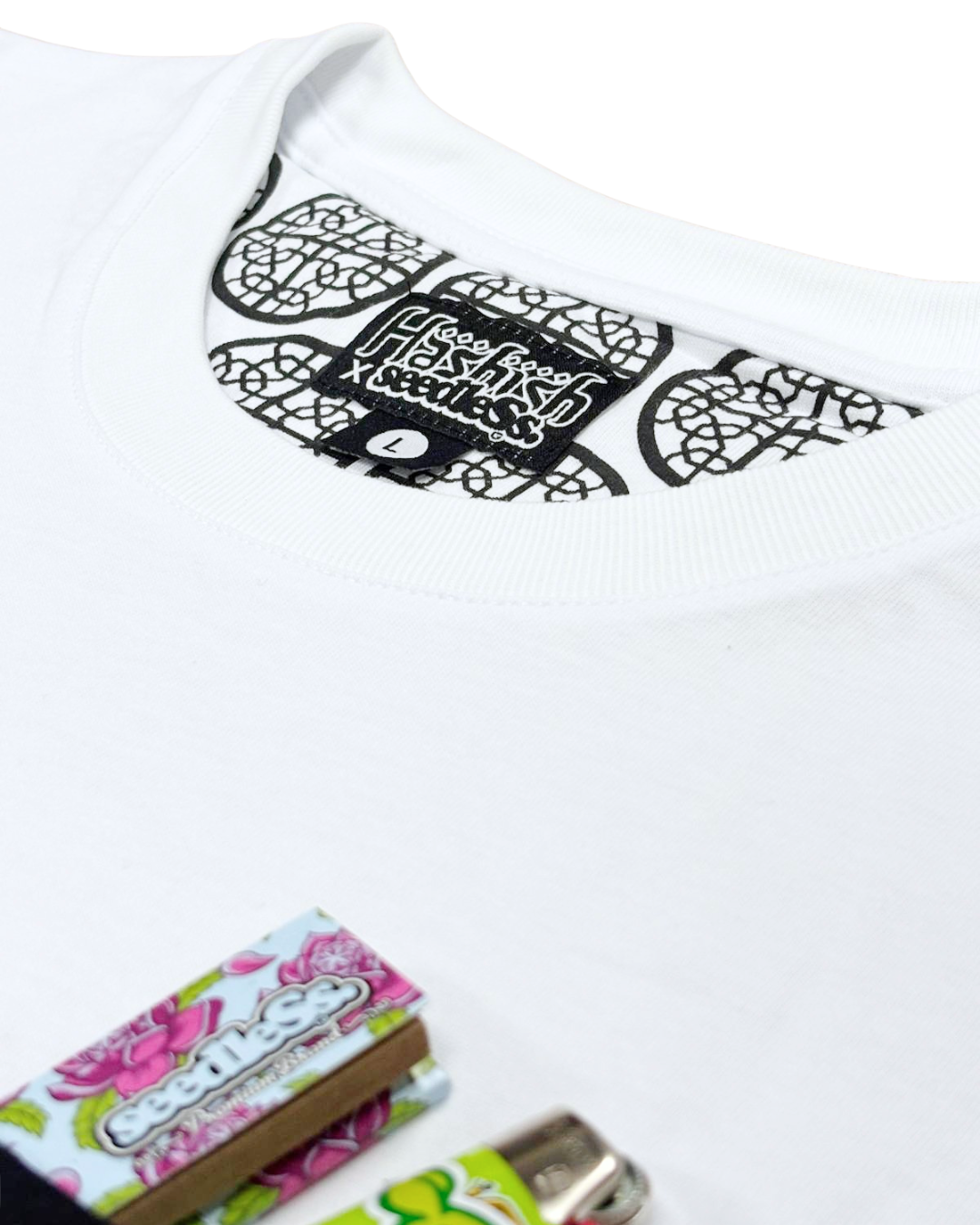 Pocket Tee : seedleSs. x Hashish : White