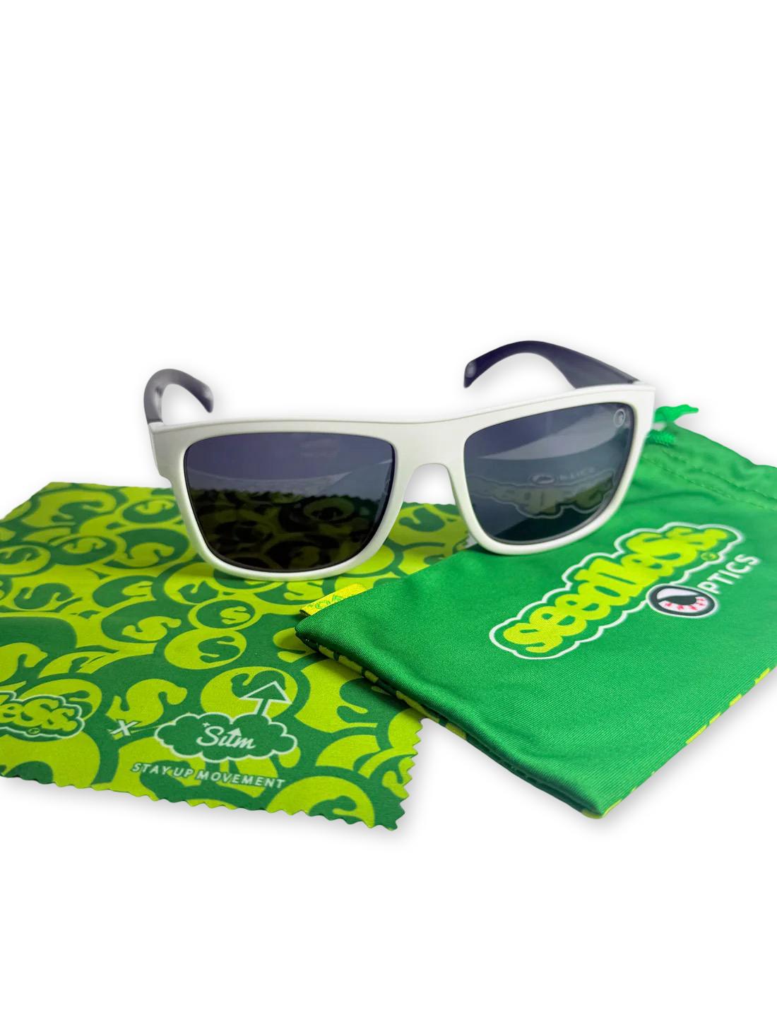 Shades : seedleSs. x Stay up : cruZers : Orca